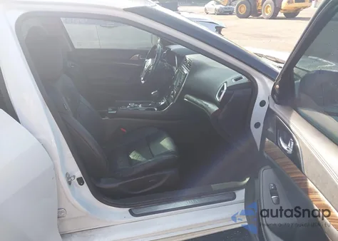 2017 Nissan Maxima 3.5 Platinum z USA, uszkodzony, nr VIN 1N4AA6AP5HC442854